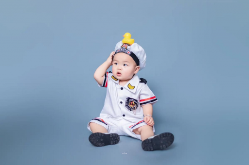 巴音郭楞蒙古宝宝有点低烧怎么办